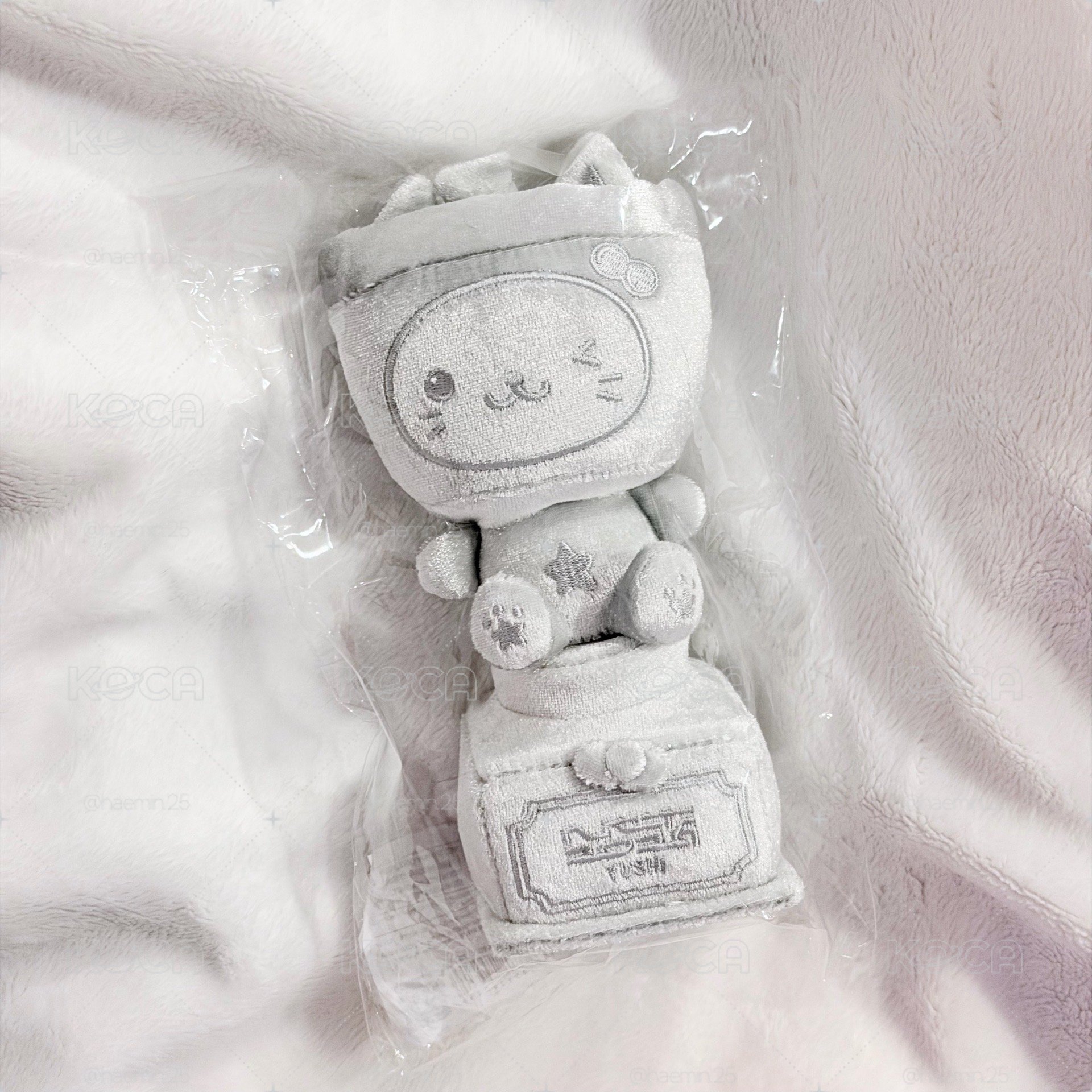 【現貨】YUSHI 獎盃娃娃 全新僅拆檢