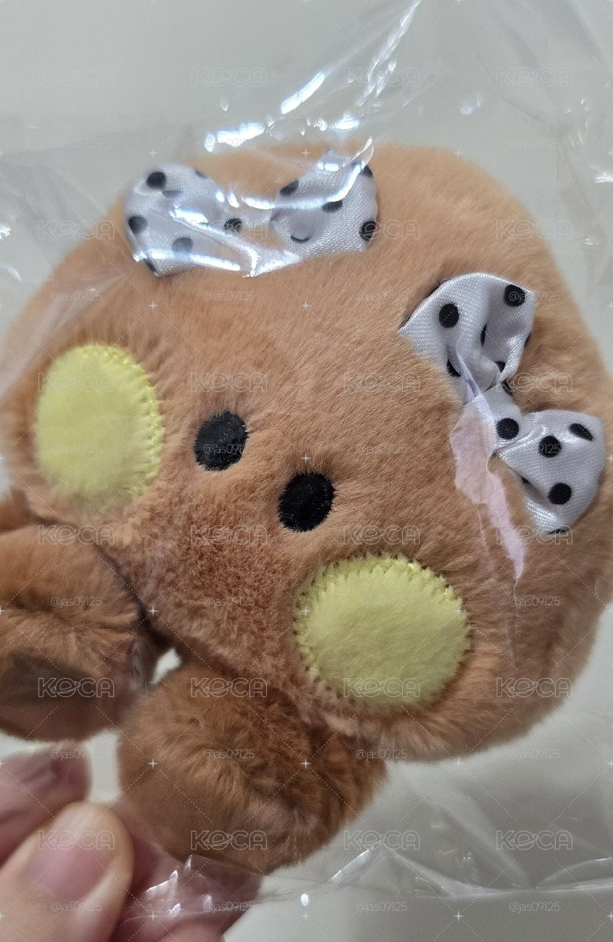 BT21波點蝴蝶結吊飾 Shooky
