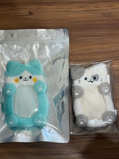 粒志卡套