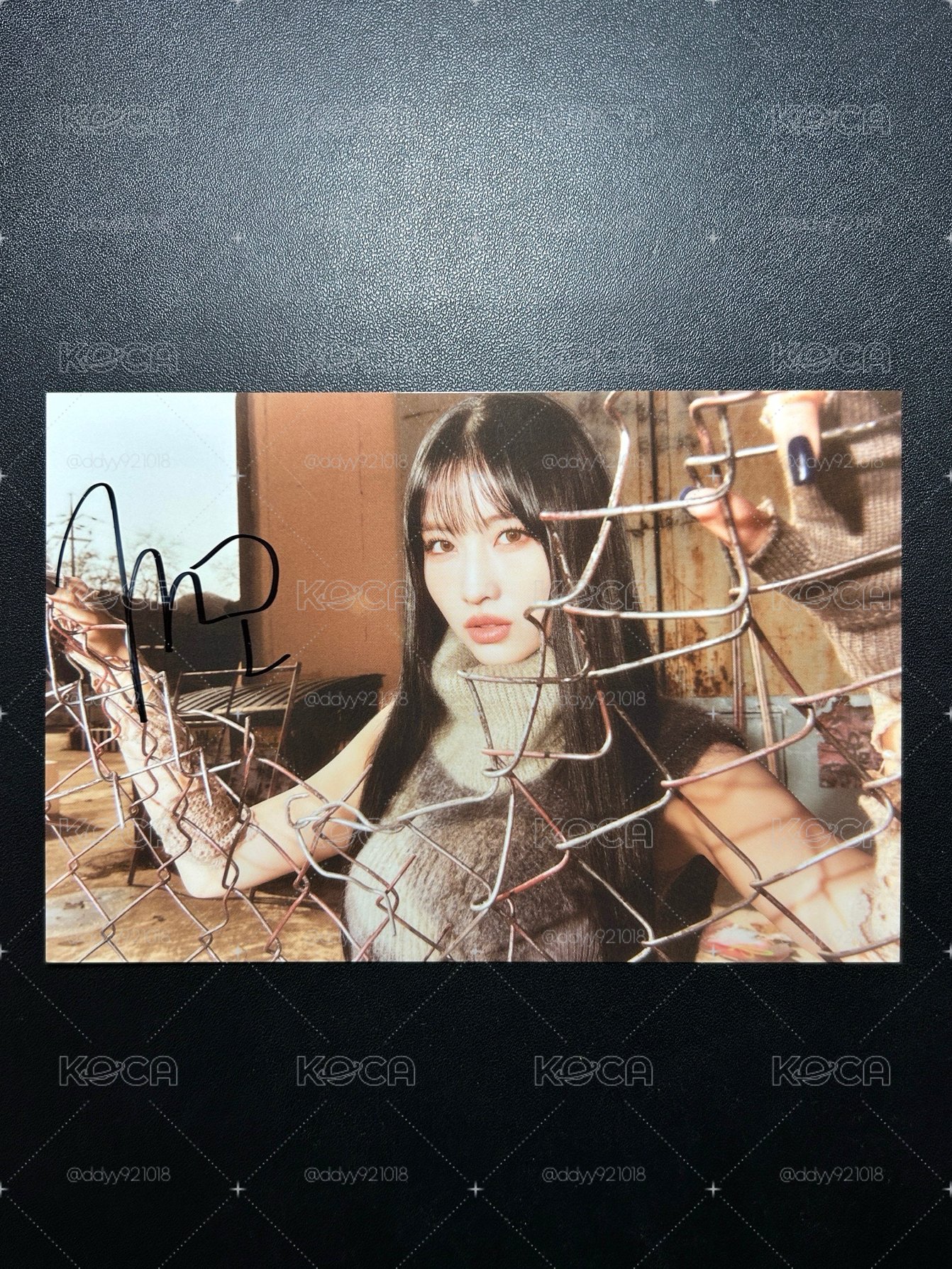MOMO 美版RTB親簽明信片
