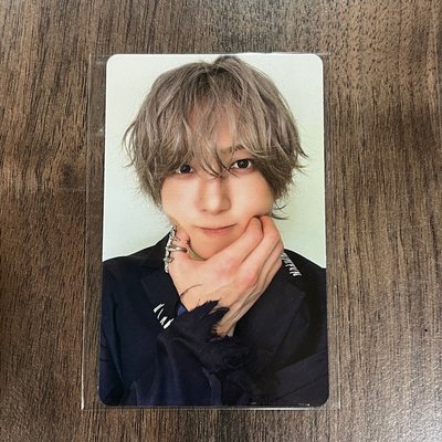 MOM wvs 通路 SOLO Ver. 特典卡 B