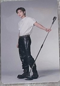 顯4