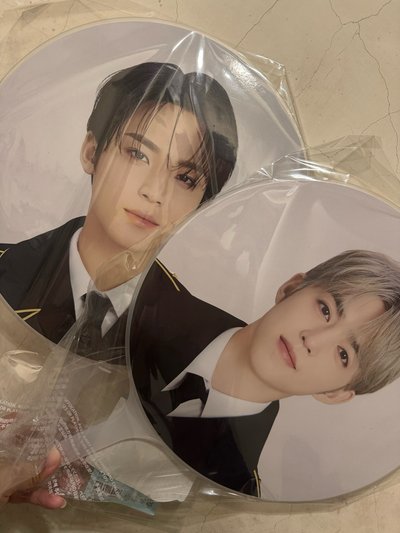 [ 現貨 ] SVT Seventeen 克拉島 大扇
