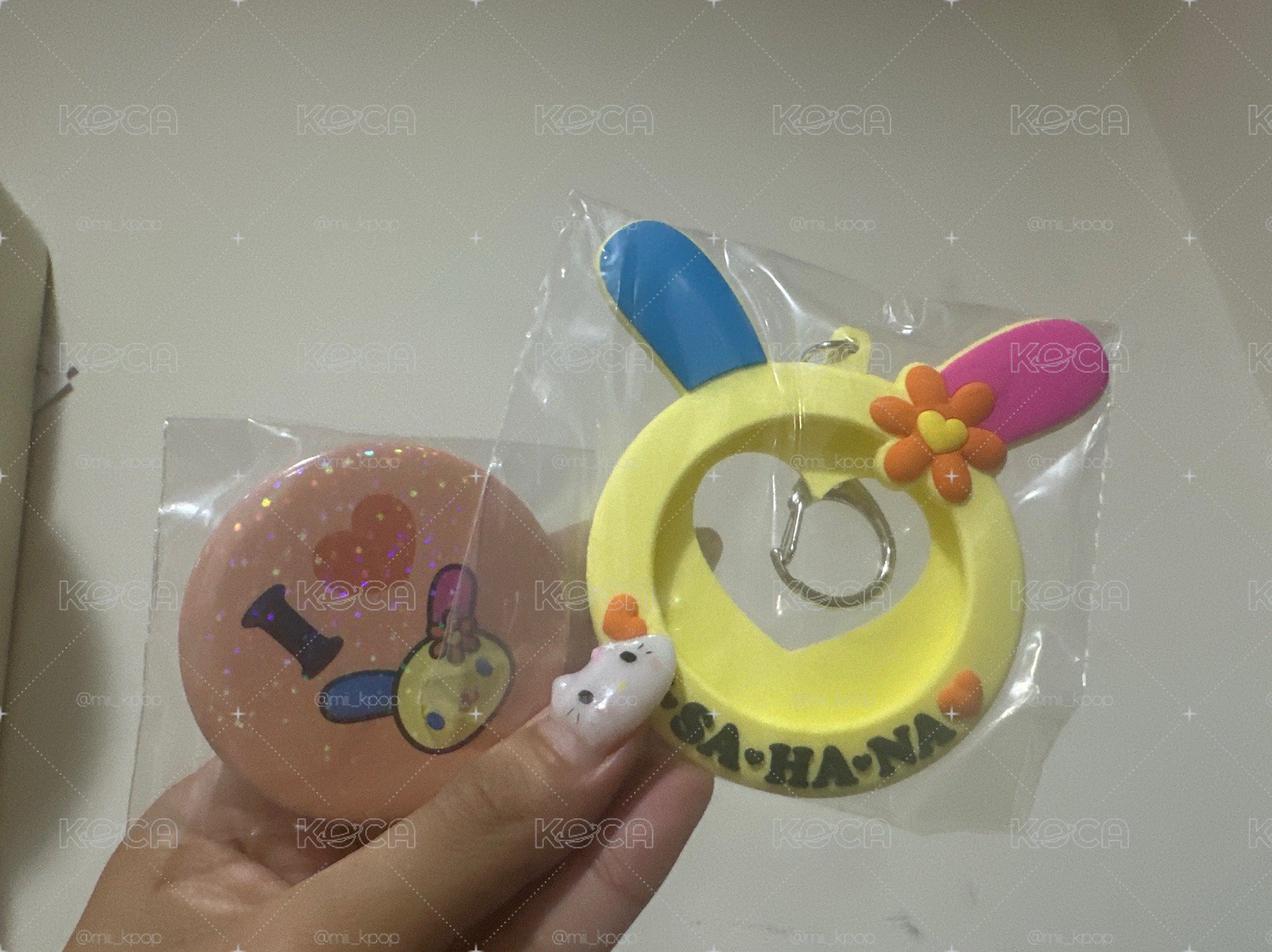 花小兔 徽章保護套
