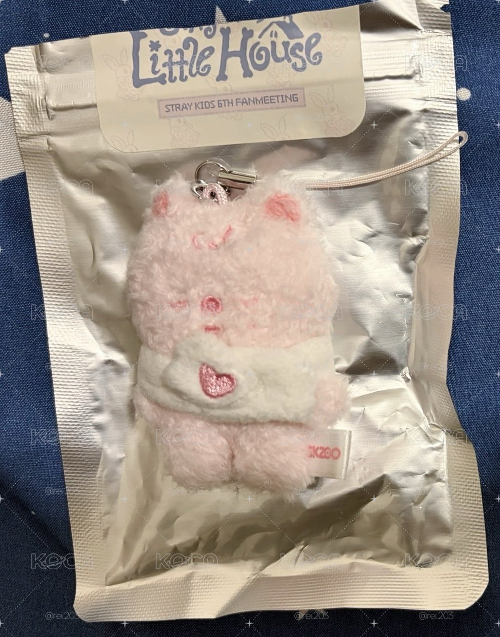 闊卡潦草娃