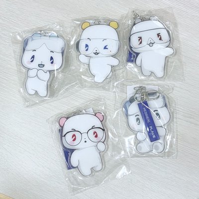 PLAVE Mediheal MMMM 滿額鏡子吊飾一組