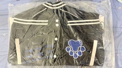 小熊外套 全新未拆封