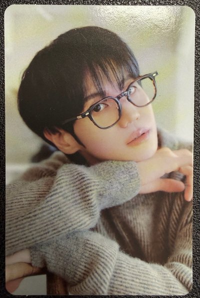 梁耀燮 YANG YOSEOP 2nd PHOTO BOOK [Somewhere in Time]