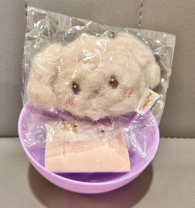 丁小狗扭蛋吊飾