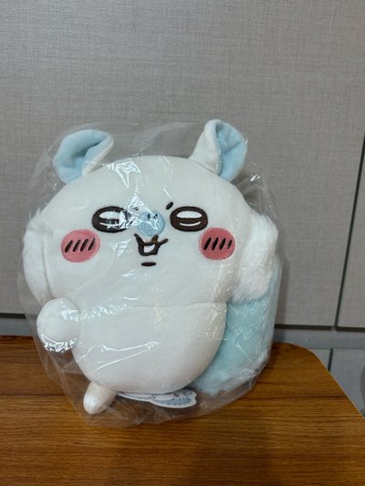 【小狐狸】吉伊卡哇 小桃 鴨打 娃娃 Parade景品