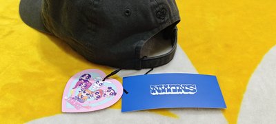 【吊牌未拆全新未使用】NewJeans 飛天小女警聯名棒球帽 - Haerin貓貓THE POWERPUFF GIRLS