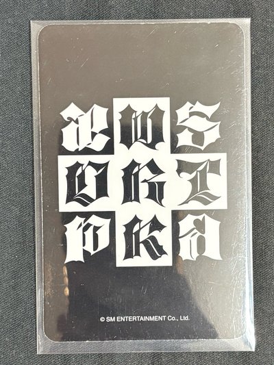 柚吐舌
