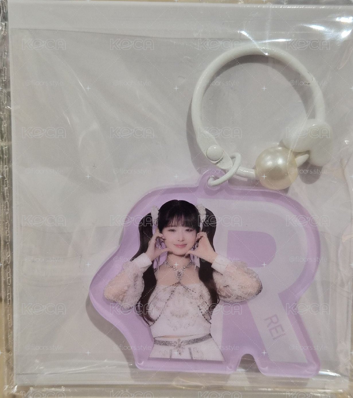 IVE SHOW WHAT I HAVE 日場鑰匙圈吊飾 REI