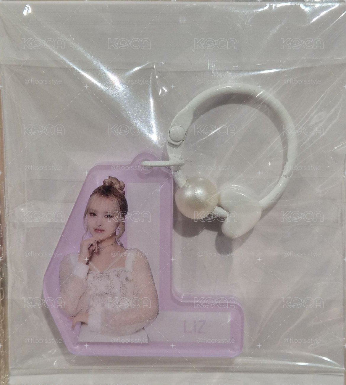 IVE SHOW WHAT I HAVE 日場鑰匙圈吊飾 LIZ