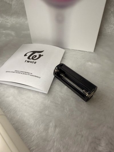 【官方正品】TWICE 三代手燈（Candy Bong Infinity）9.5成新珍藏 ♾️