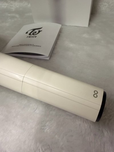 【官方正品】TWICE 三代手燈（Candy Bong Infinity）9.5成新珍藏 ♾️