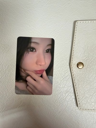 捏臉角