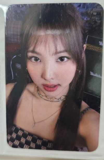 23‘年曆 jyp 特典卡 娜