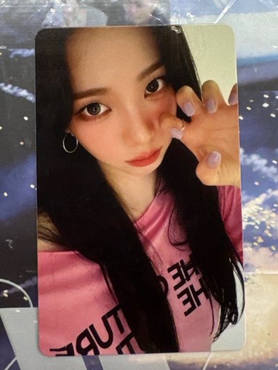karina 泡泡摩奇中簽卡