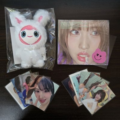 TWICE 擁有智慧眼神的平井桃小盤