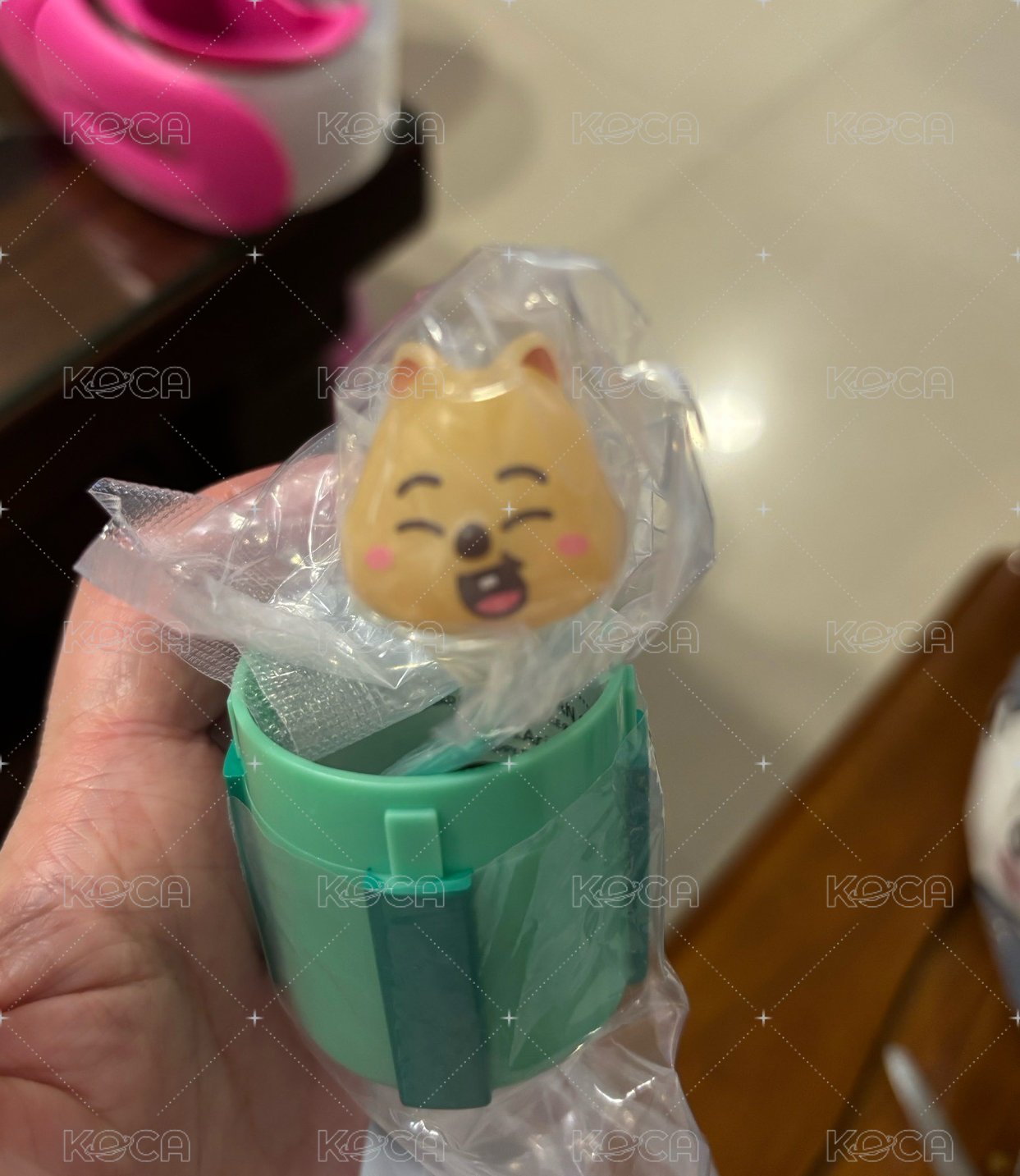 眯眼笑闊卡