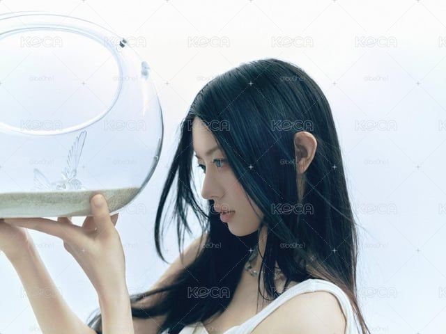 ILLIT KKT預售特典