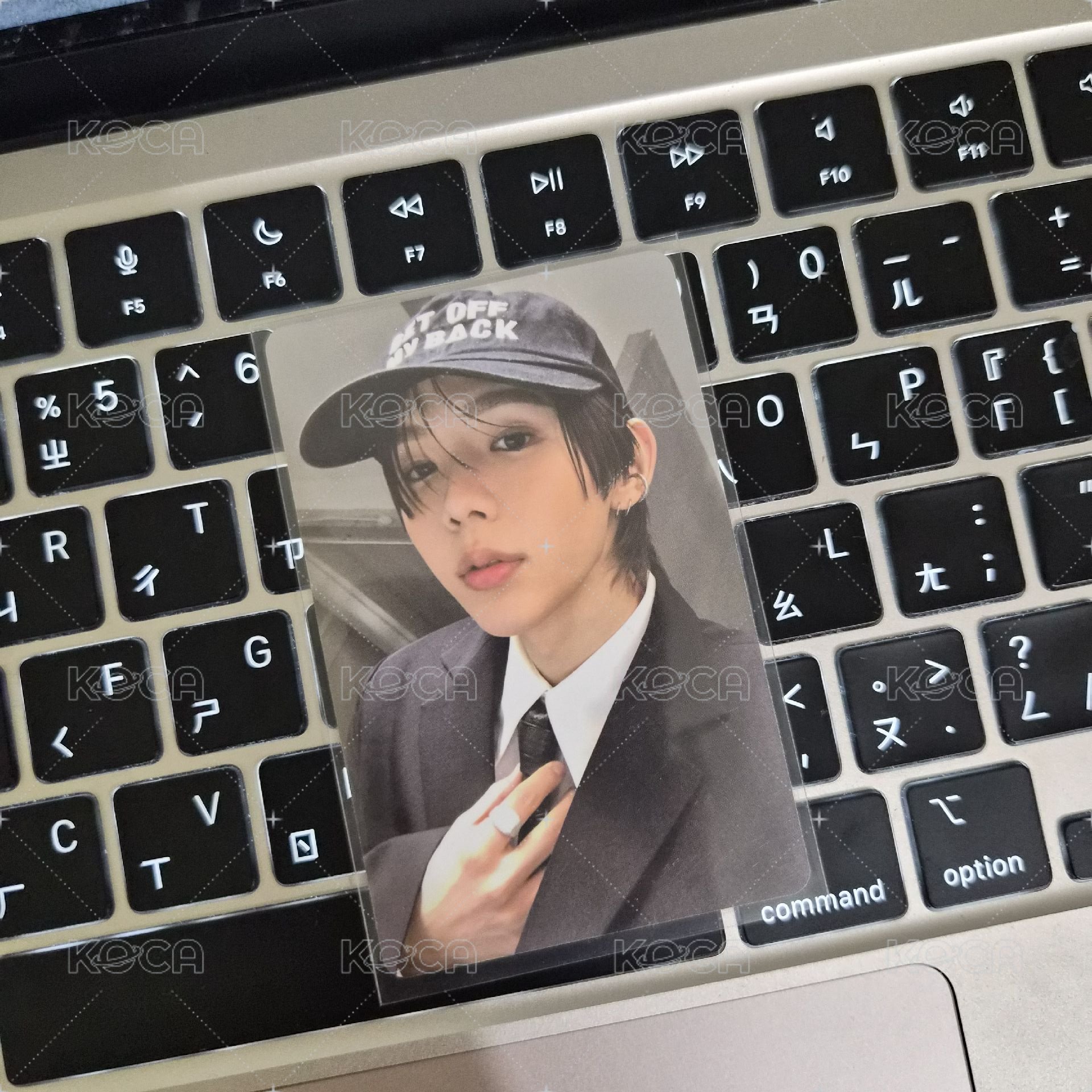 🧡棒球帽西裝🦦