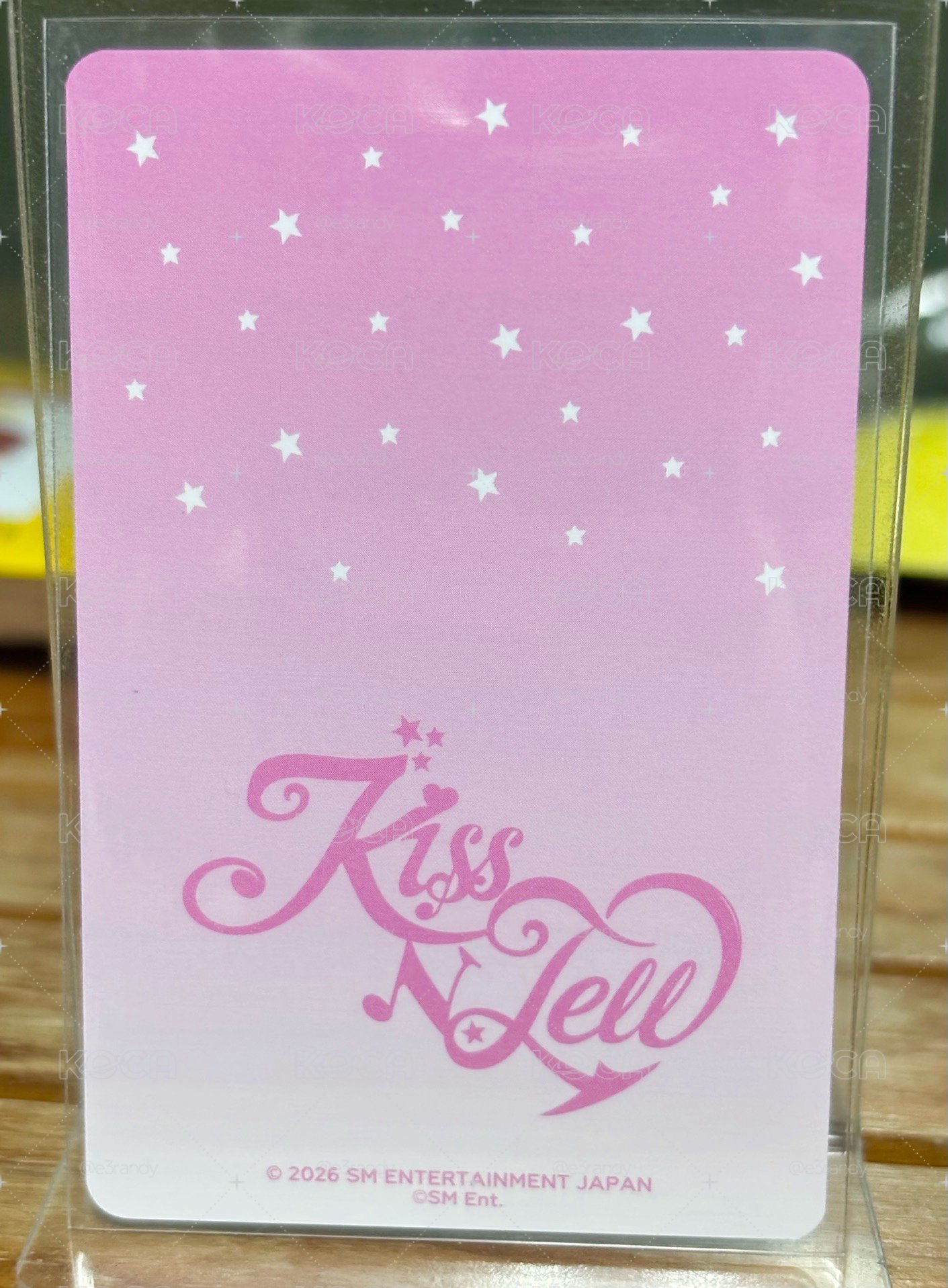 寧藝卓 Ningning KISS N TELL A版 隨機卡