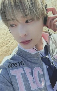 D社/D社日本快閃 A-TYPE 雜誌卡 