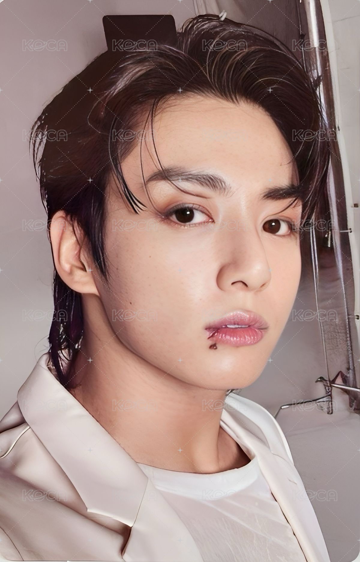 GOLDEN 專輯卡  正面