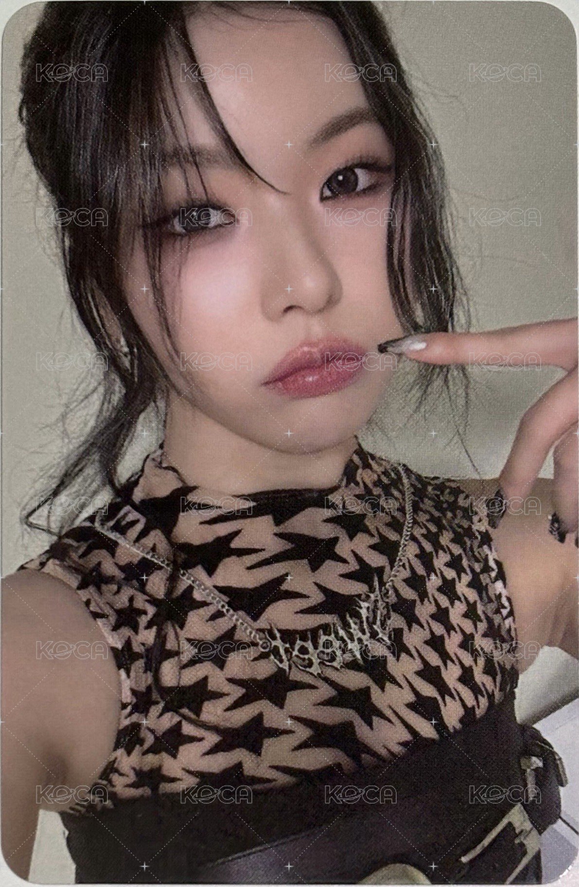 1st EP Album - ACT LIKE THAT 專輯卡 EVER ver. 正面