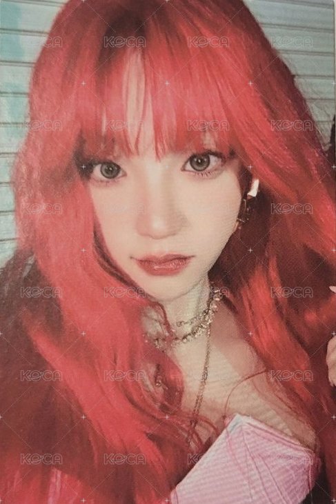 YUQ1 專輯卡 rabbit ver.專卡 正面