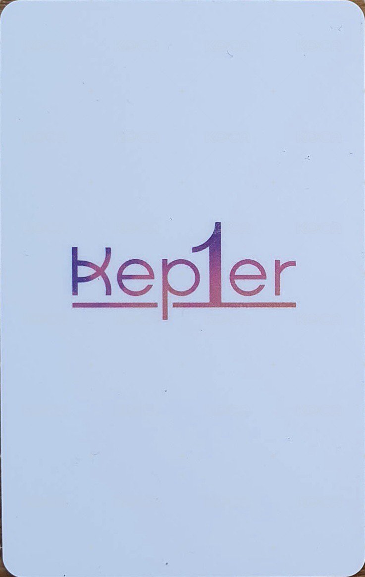 迷一 ma 幸運卡  背面