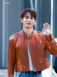 金珉奎ㄉ鼻尖痣