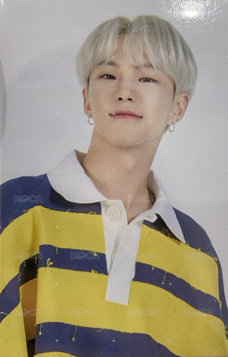 20‘克拉島 隨機卡  正面