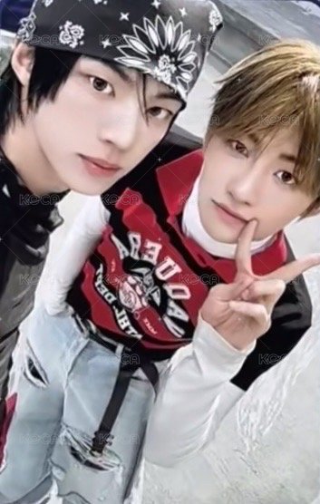 Play Hard 專輯卡 電子專 25雙人卡 正面