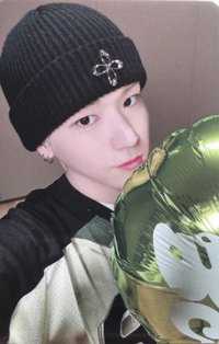 HOW? yzy 1.0 幸運卡 氣球 2