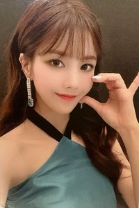 BLOOM*IZ I AM版 專輯卡 