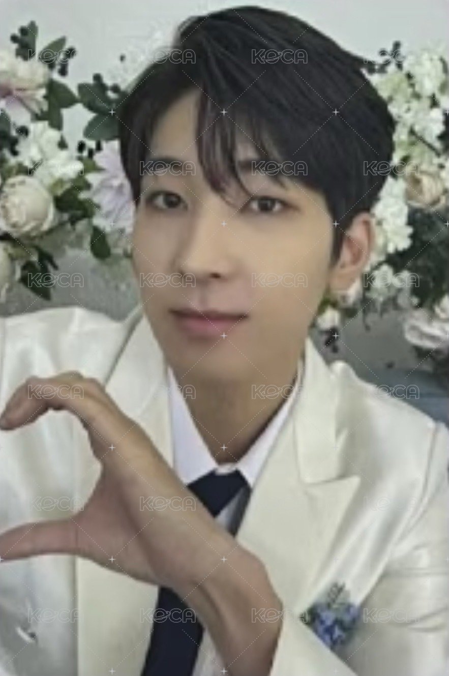 MINI10 專輯卡 CARAT ver. 正面