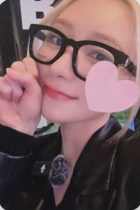 迷你一輯 DCC 官網 1.0 簽售卡 愛心 ver.