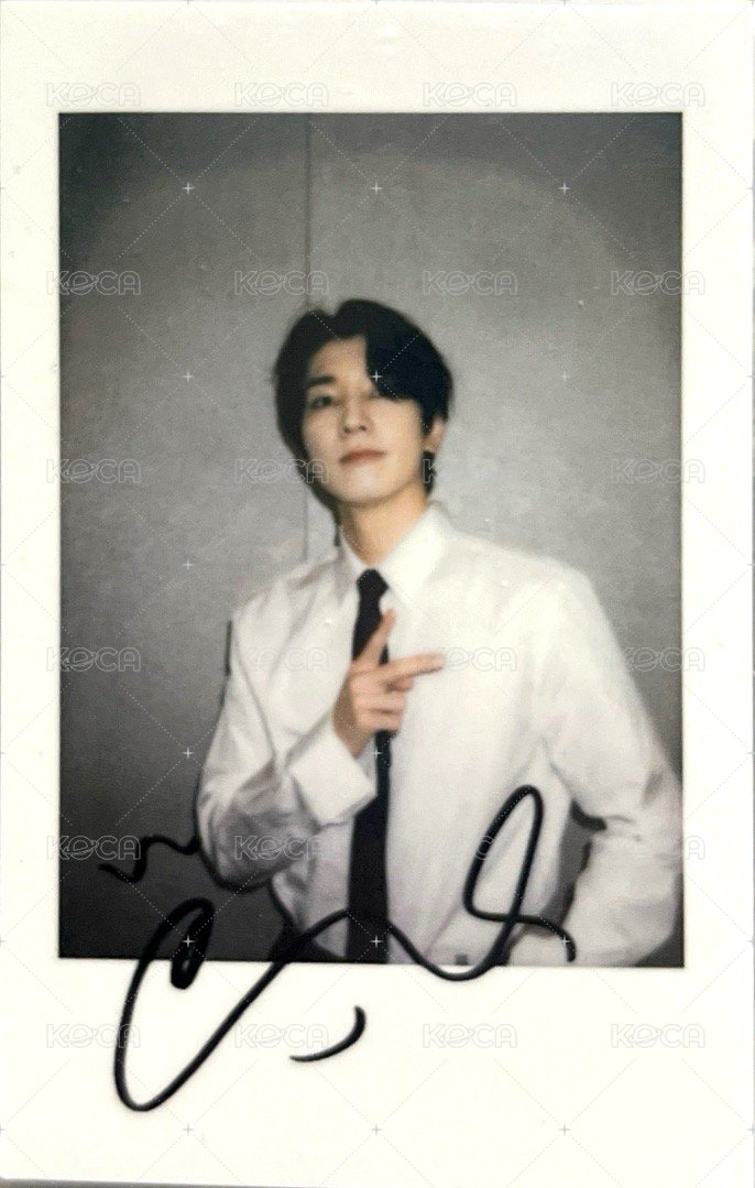 MINI11 yzy 特典卡 ｜一直娛澳門復刻拍立得 正面