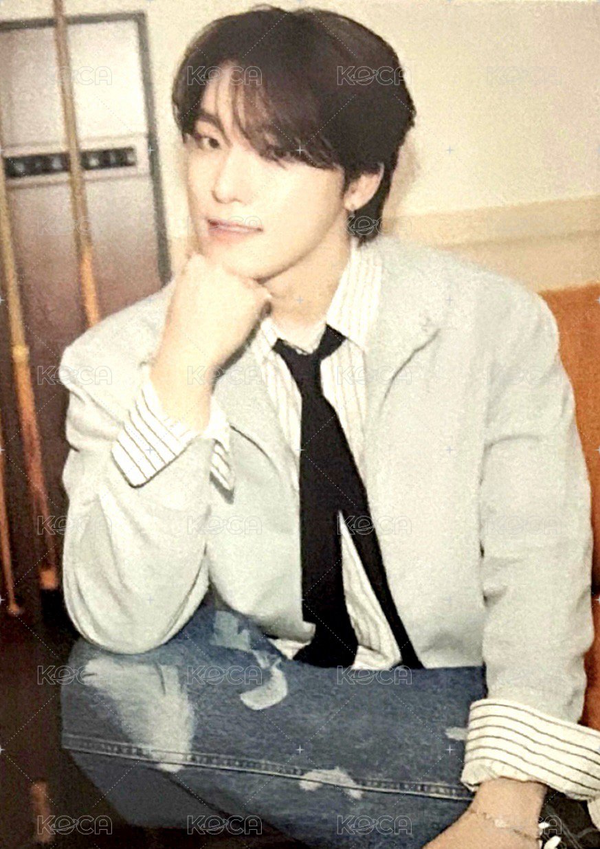 25‘FM｜HOLIDAY 隨機卡 卡包卡 正面