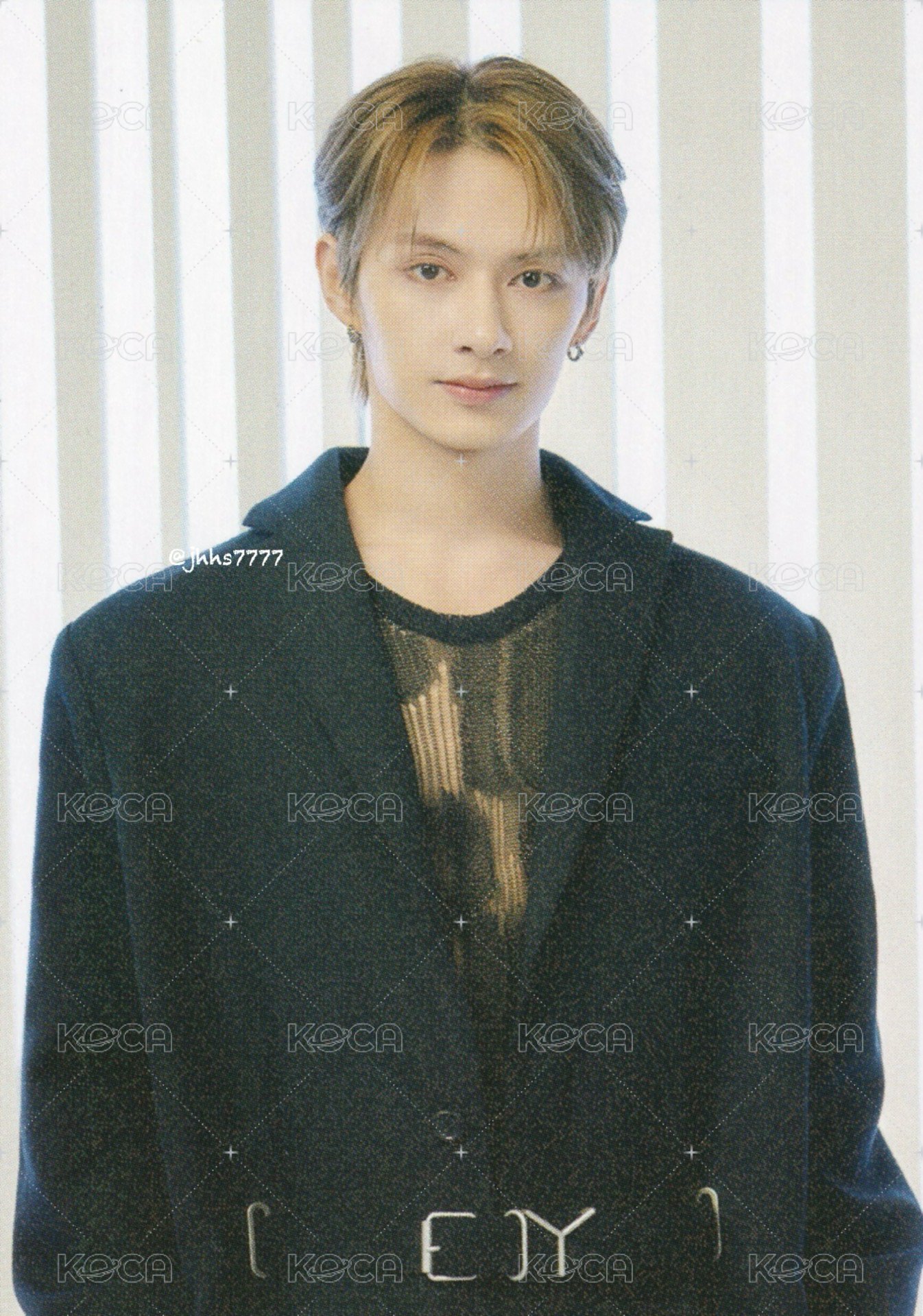 FOLLOW 隨機卡 ｜日巡卡包 正面