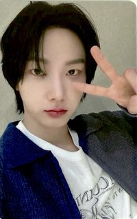 HOW? yzy 2.0 幸運卡 1