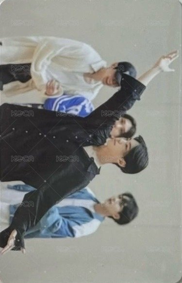 FOLLOW FELLOW 隨機卡  正面