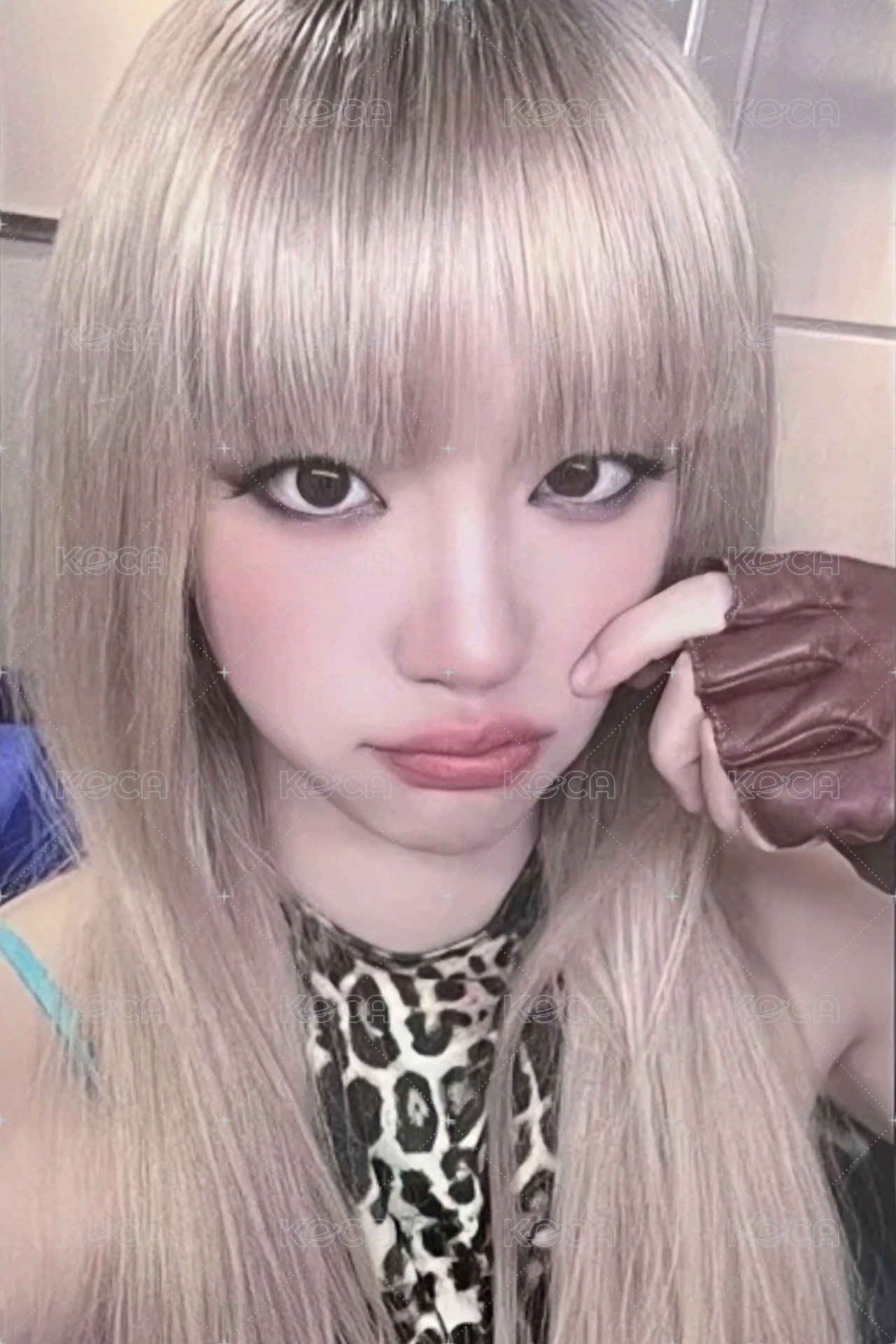 We are 泡泡摩奇 線下 2.0 簽售卡 A ver 北京簽售 正面