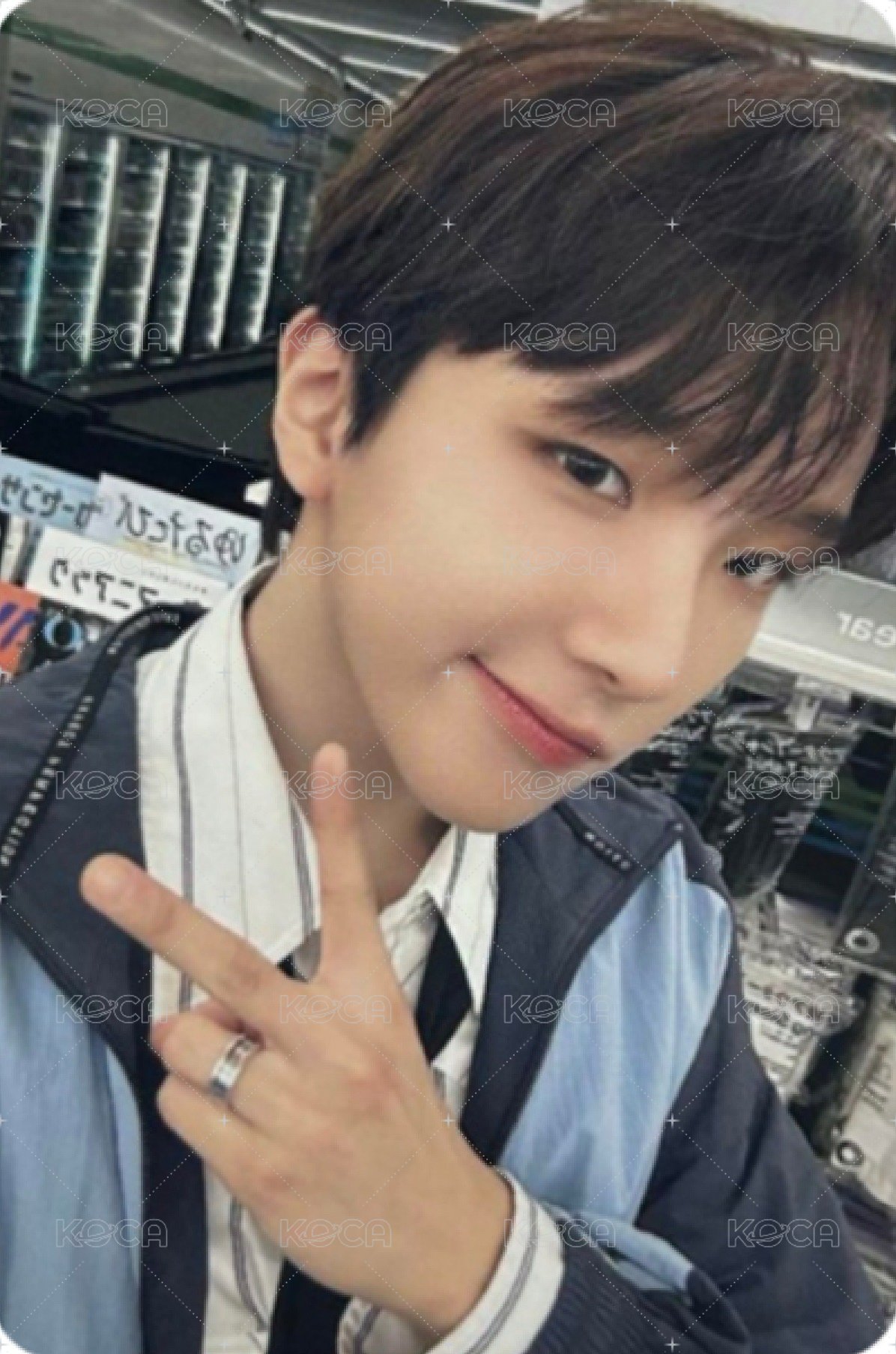 AND, 專輯卡 環球限定盤 正面