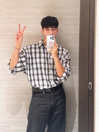 李DK的黑框眼鏡