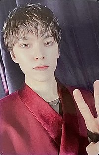 精選專 yzy 3.0 特典卡 