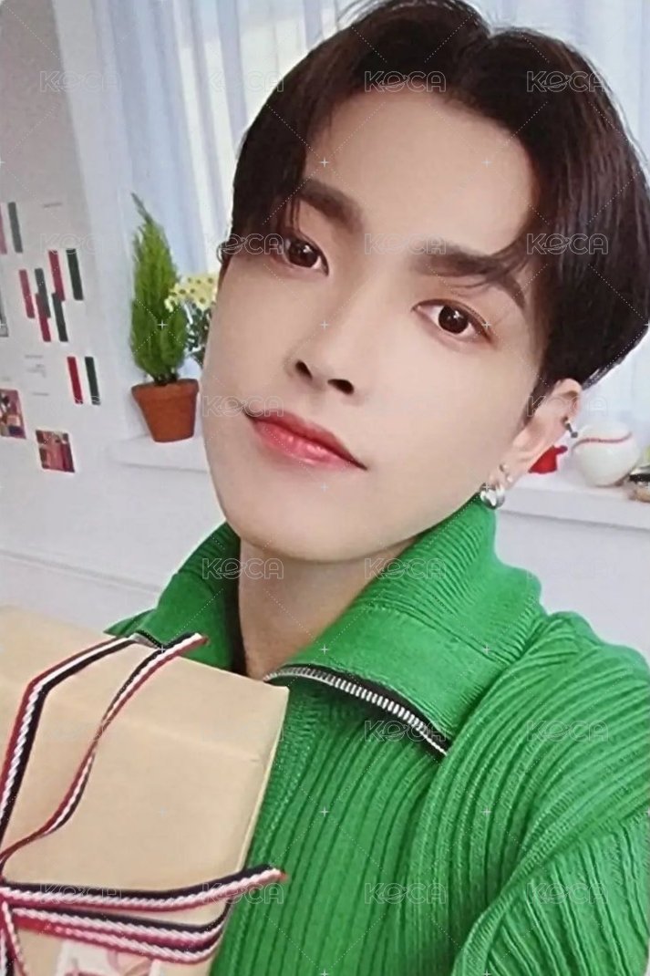 ATINY ROOM 隨機卡  正面